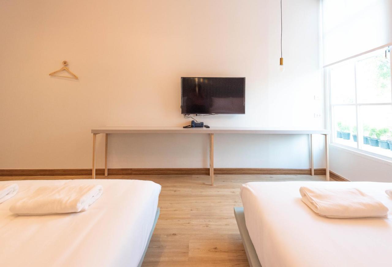 Quadruple Room with Shared Bathroom,765785119:JPEG